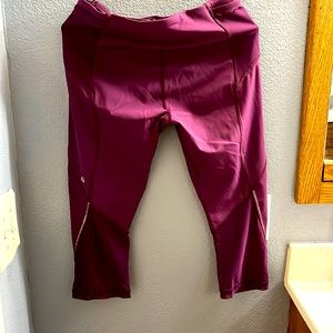 Lululemon Train Tights Mesh Design EUC Size 8